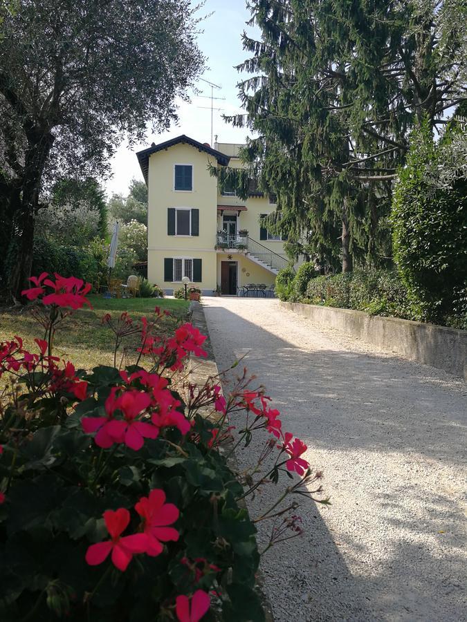 Appartamento Villa Margherita 代森扎诺-德尔加达 外观 照片